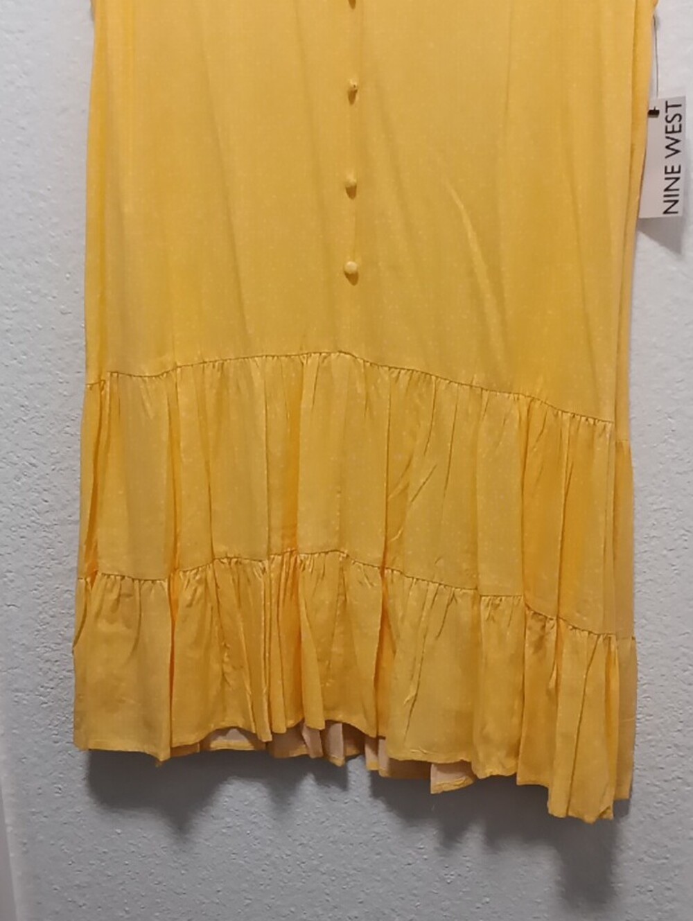 Nine West Knee Length  Sunflower Sleeveless Tiered V-Neck Dress - Picture 9 of 11